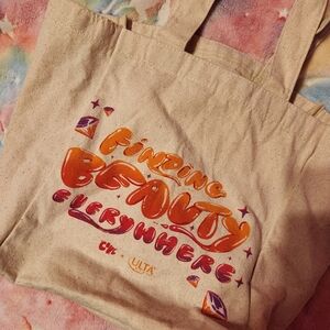 Finding Beauty Everywhere Canvas Tote Bag